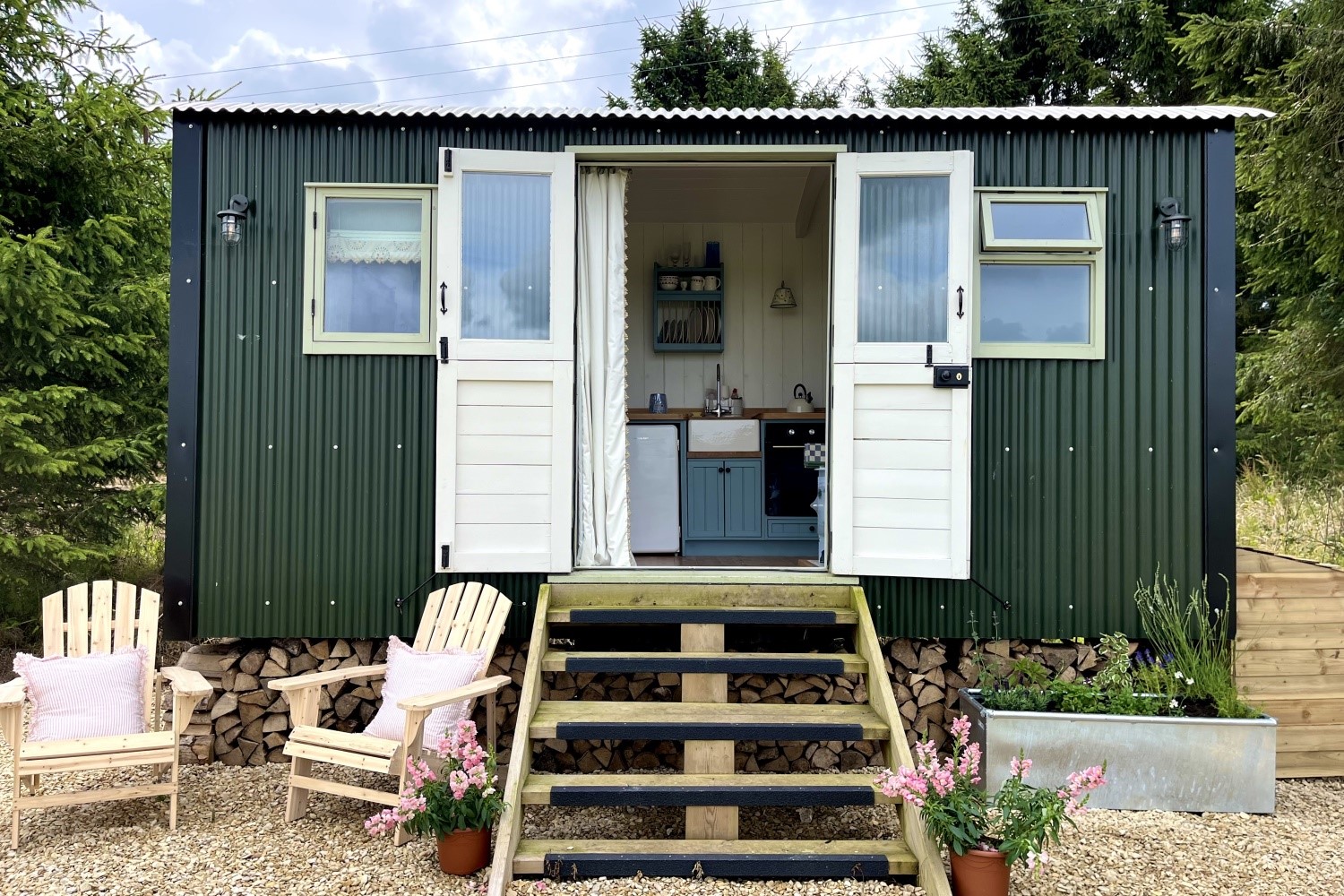 Hector Hut exterior view