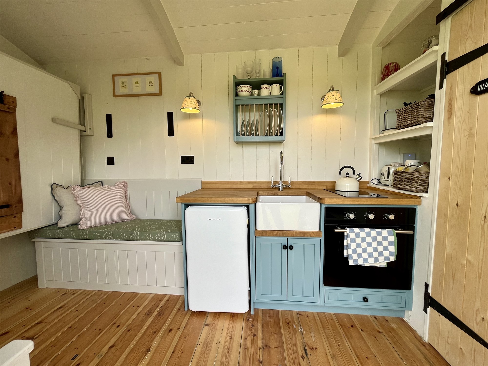 Interior Kitchen